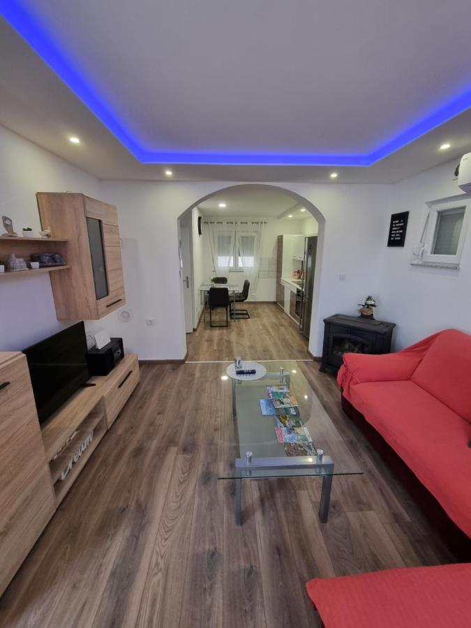 Apartman Manuela Šibenik Eksteriør billede
